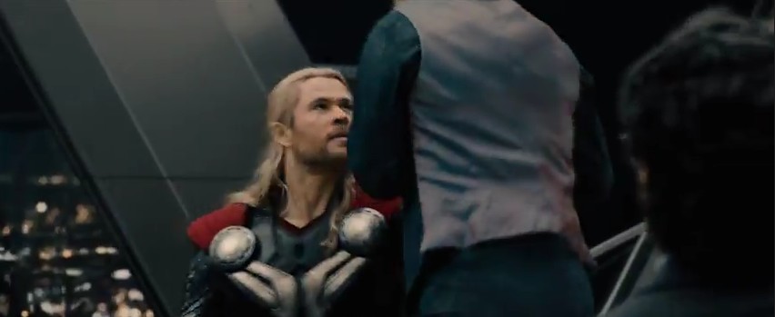 19 Avengers 2 Fragmanı Thor vs Iron Man