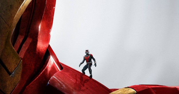 Ant-Man-Poster-Iron-Man (1)
