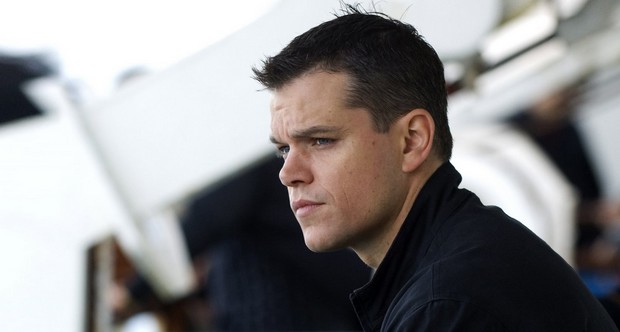 MATT DAMON returns as the trained assassin Jason Bourne for the latest showdown in "The Bourne Ultimatum". Now, Bourne has only one objective: to go back to the beginning and find out who he was and who created him.