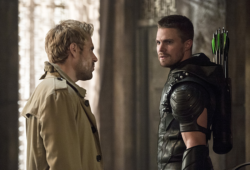Arrow-season-4-episode-5-Constantine-and-Green-Arrow