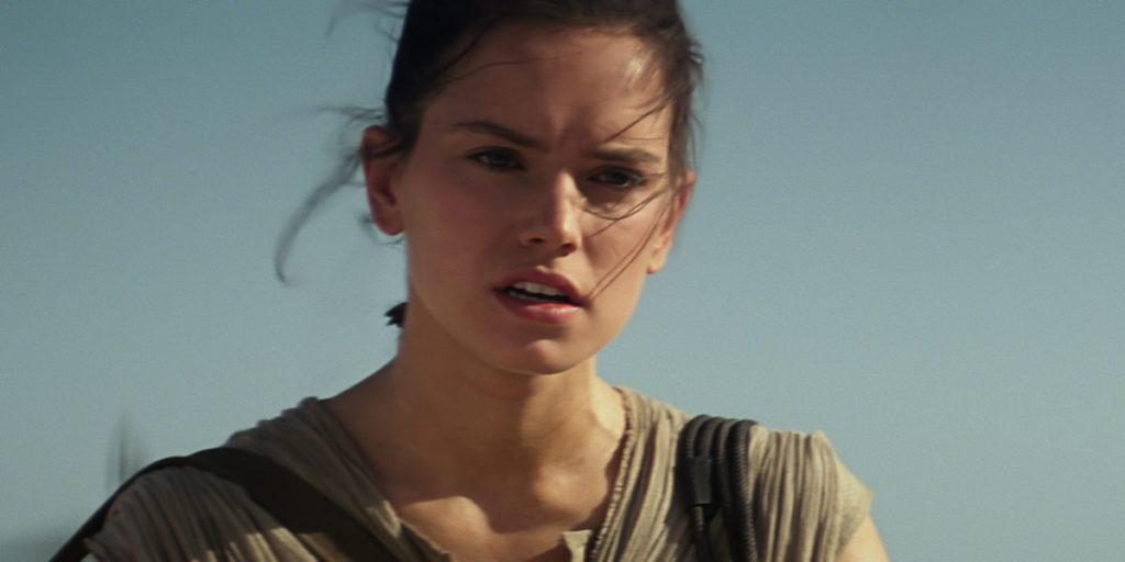 Daisy-Ridley-as-Rey-in-The-Force-Awakens