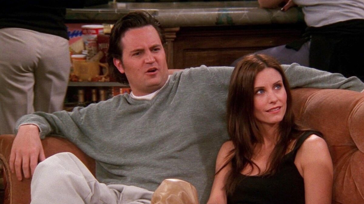 Friends dizisinde Chandler ve Monica