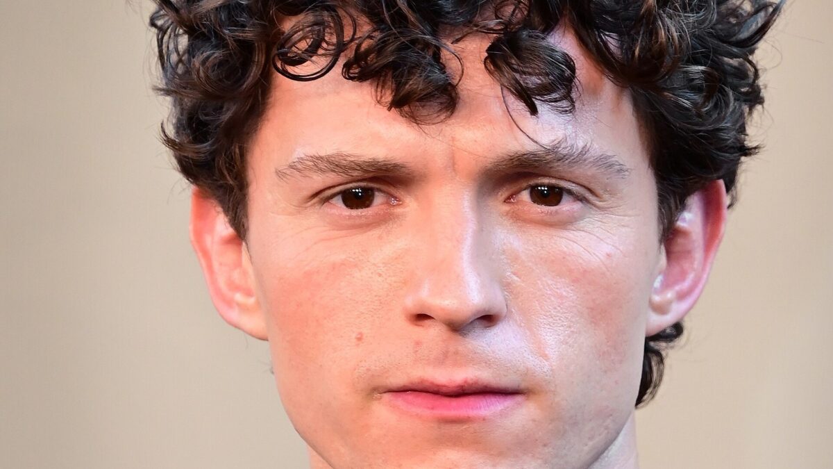 TomHolland-byPhilipRomano2