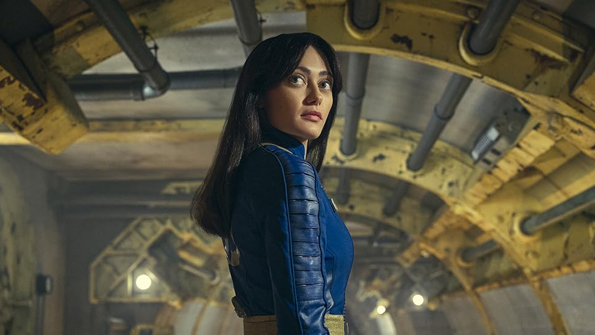 Amazon ve Kilter Films yapımı, Bethesda imzalı Fallout dizisinden Ella Purnell tarafından canlandırılan Lucy Mclean karakterinin olduğu bir görsel.