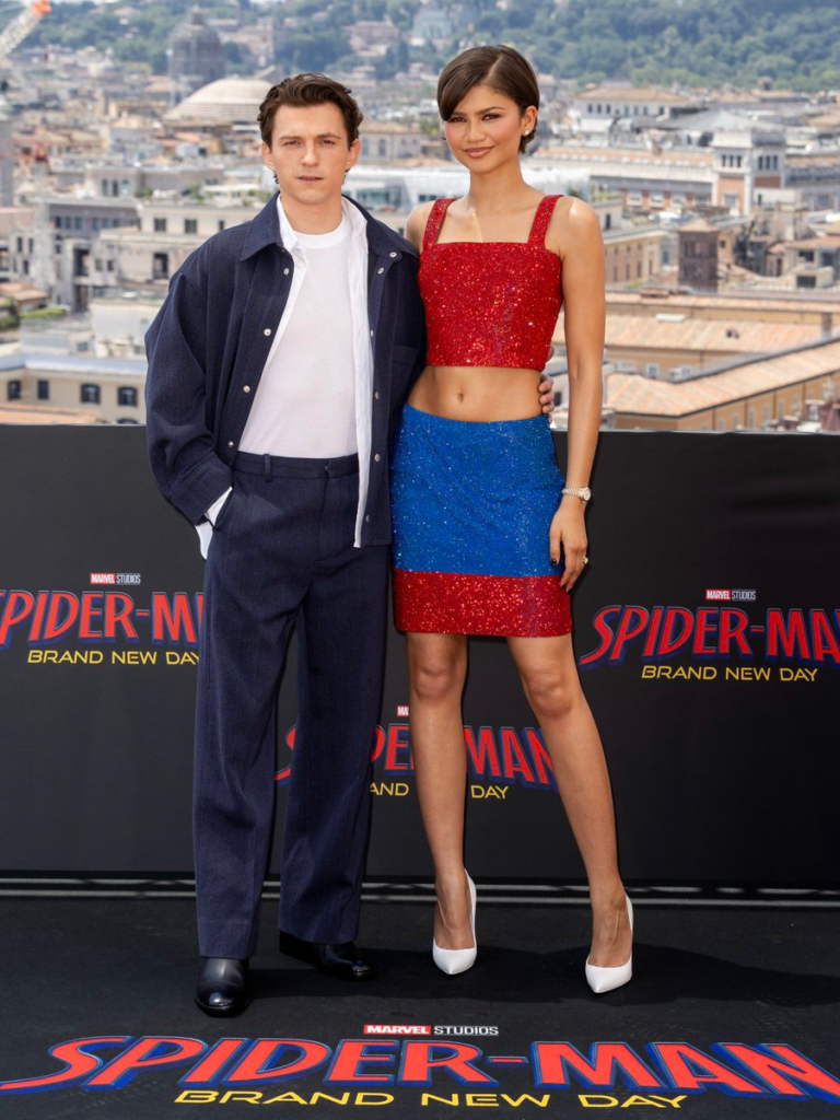 spider-man brand new day tom holland zendaya kırmızı halı