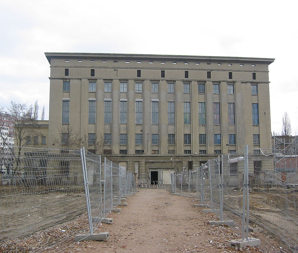 Berlin, Panorama Bar (Berghain), Italo Disco: Dans Pistinden Hatıralar